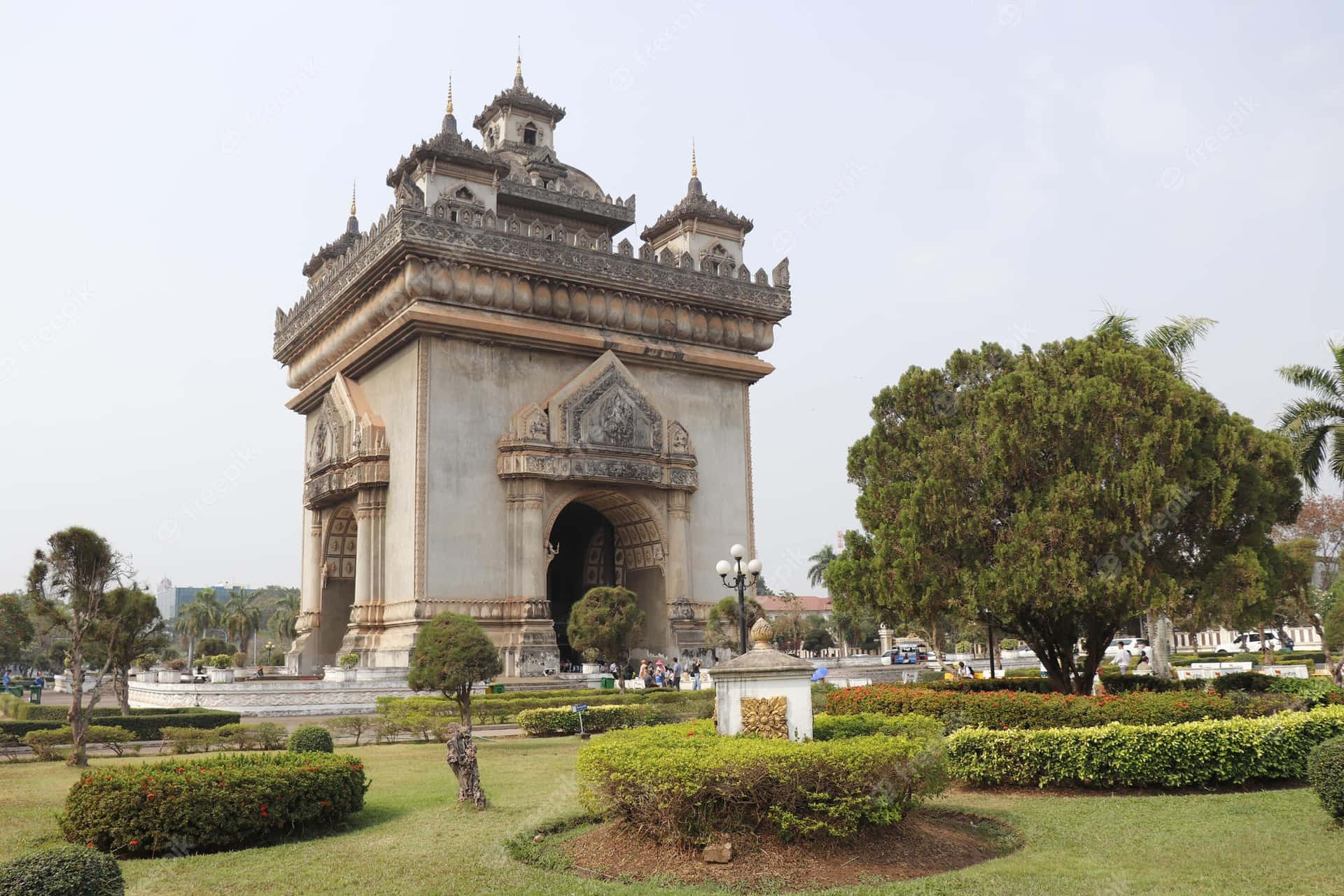 Majestic View Of Patuxai War Monument In Vientiane, Laos Background