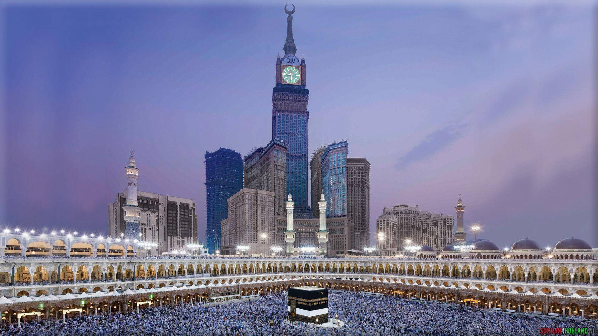 Majestic View Of Royal Clock Tower In Makkah In High Definition