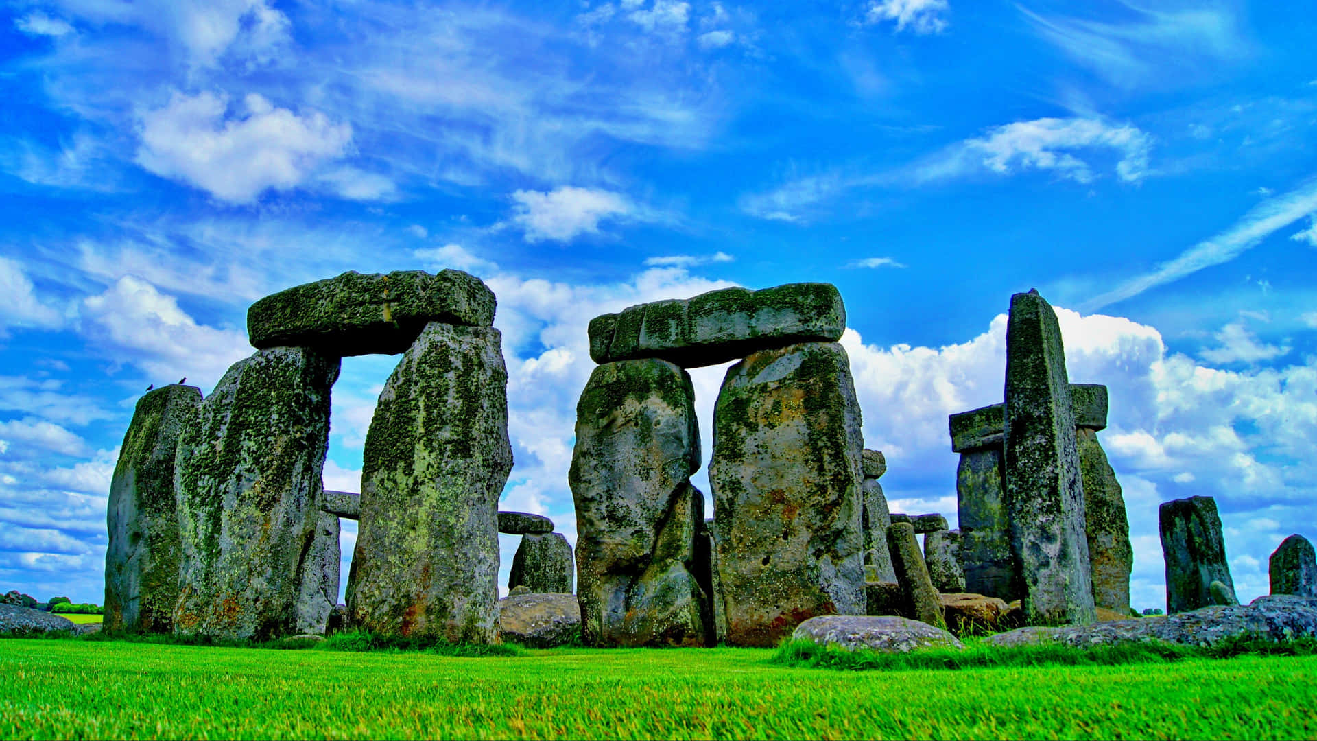 Majestic View Of Stonehenge Heritage Background