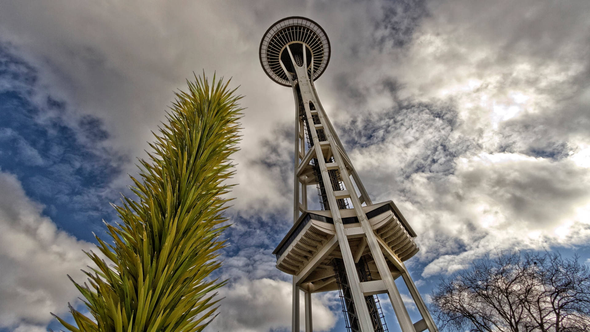 Majestic View Of The Iconic Space Needle Background