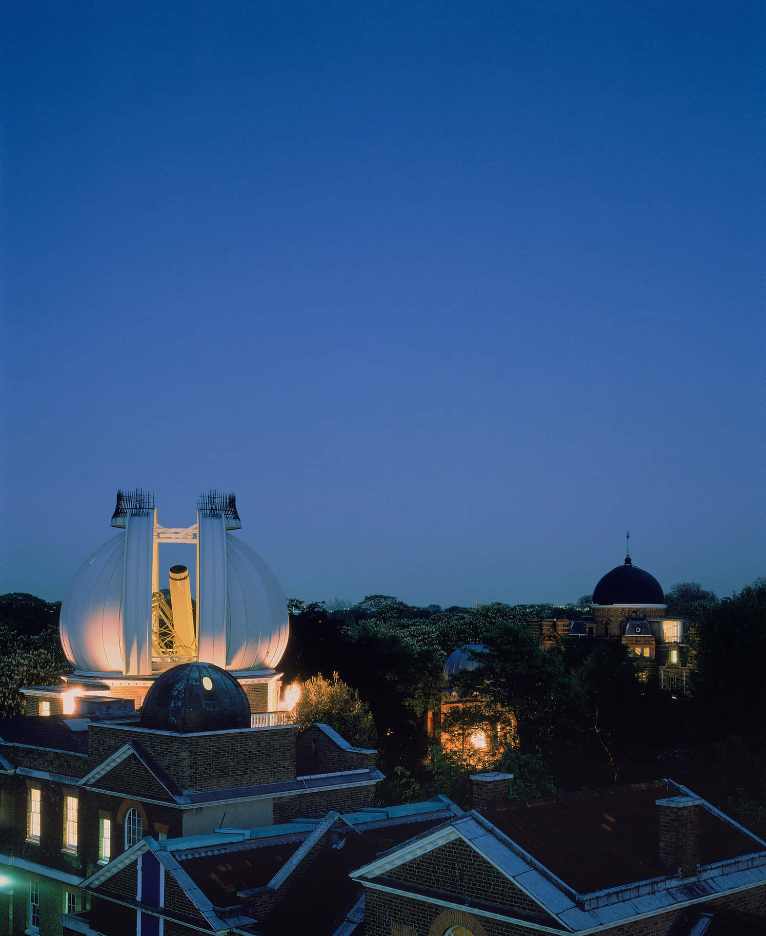 Majestic View Of The Royal Observatory Background