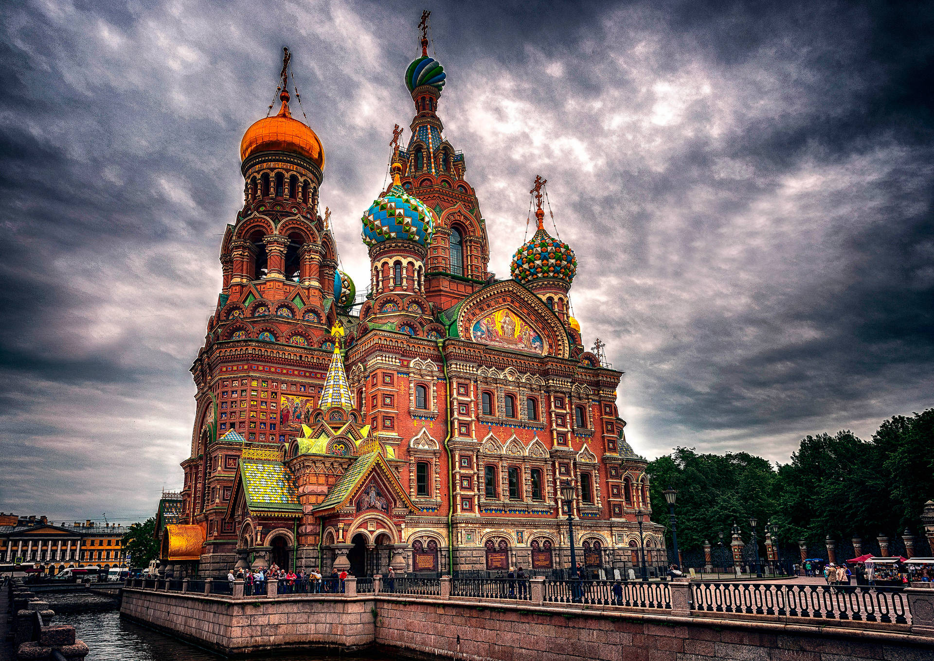 Majestic View Of The Savior On Spilled Blood, A Monumental Symbol Of Russian Heritage. Background