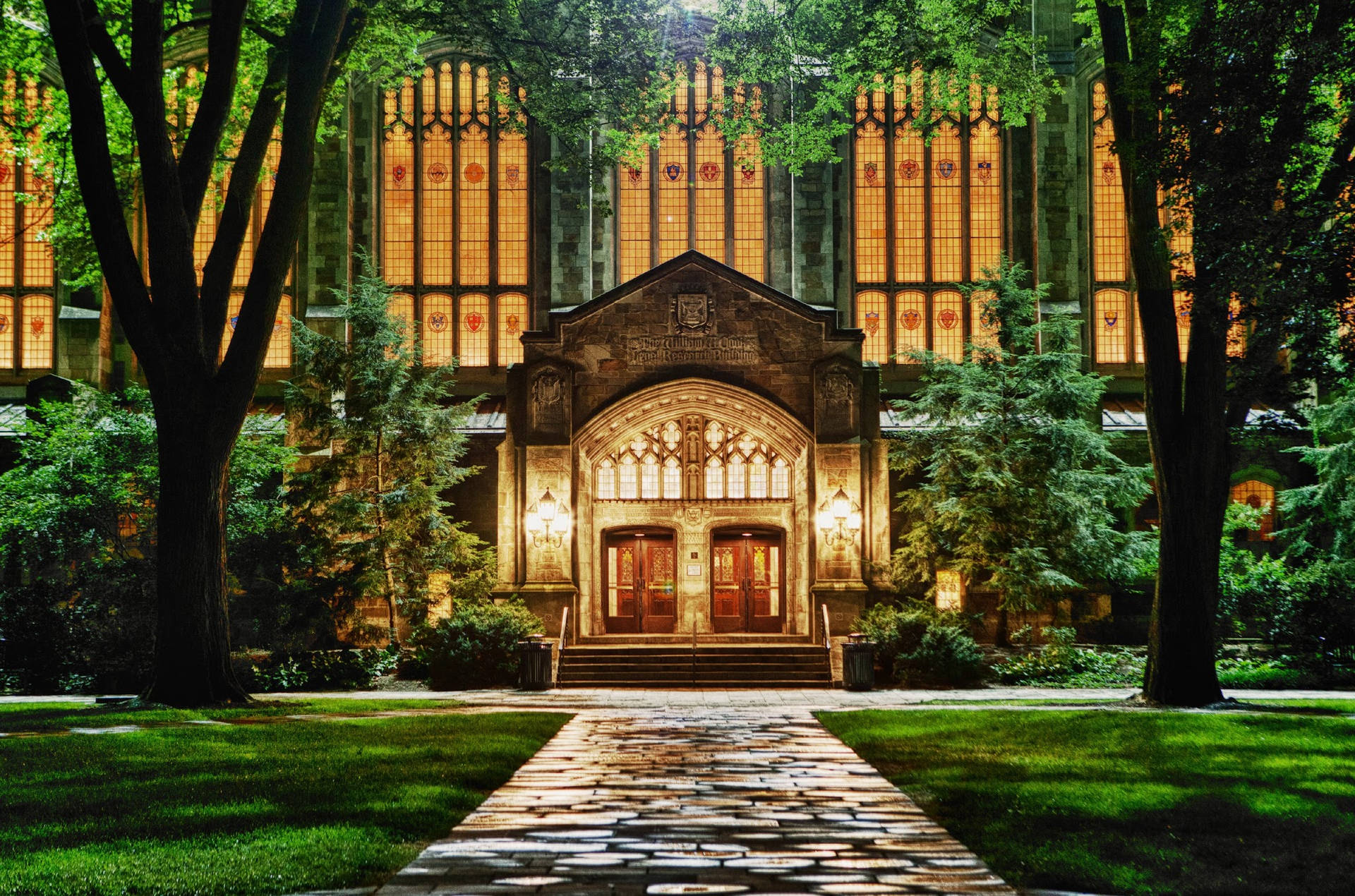 Majestic View Of The University Of Michigan-ann Arbor Campus Background