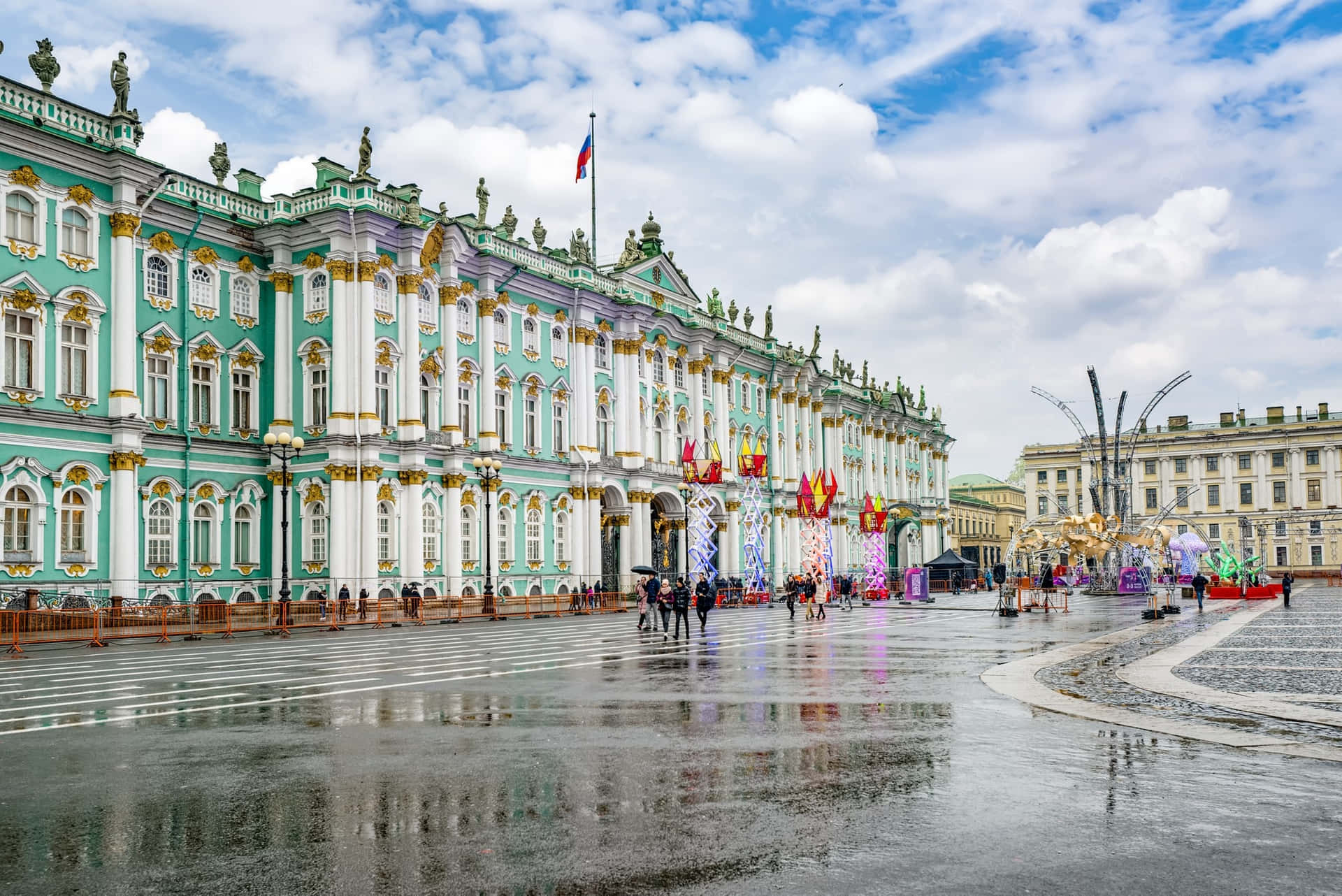Majestic View Of The Winter Palace And Hermitage Museum Background