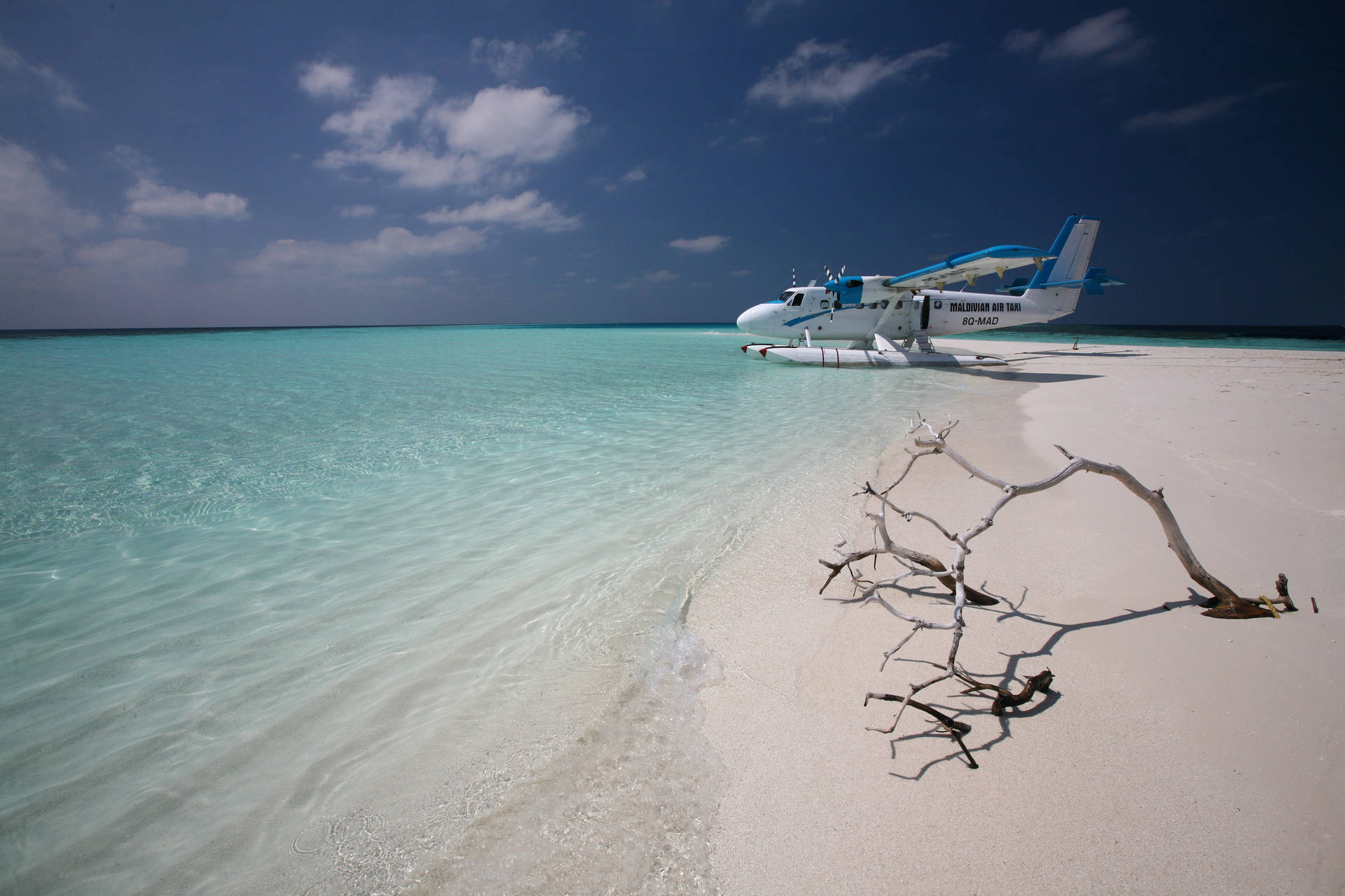 Maldives Air Taxi Background