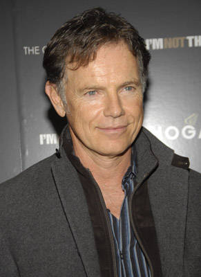 Male Star Bruce Greenwood Background