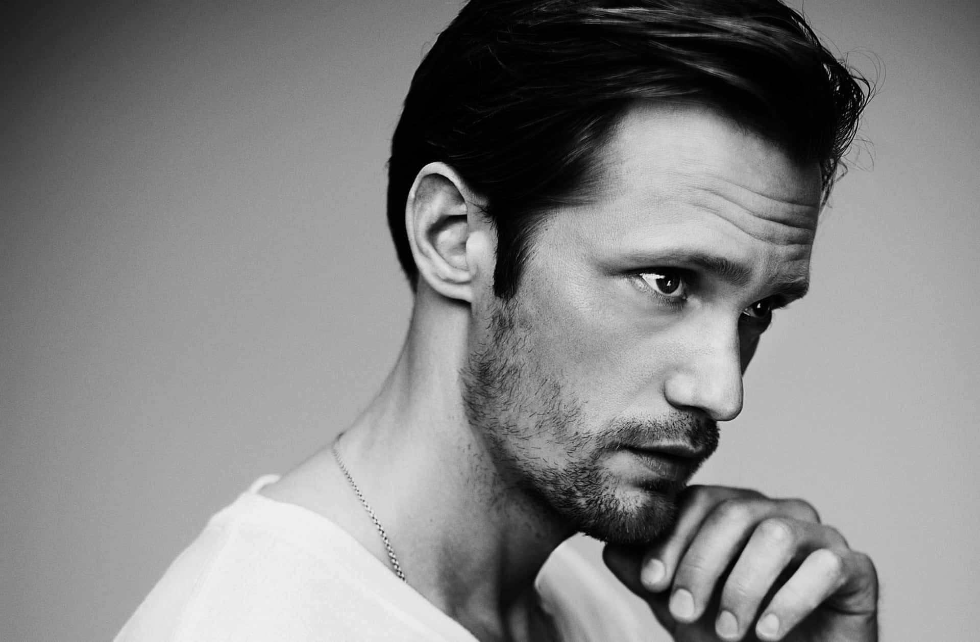 Man Face Swedish Actor Alexander Skarsgård