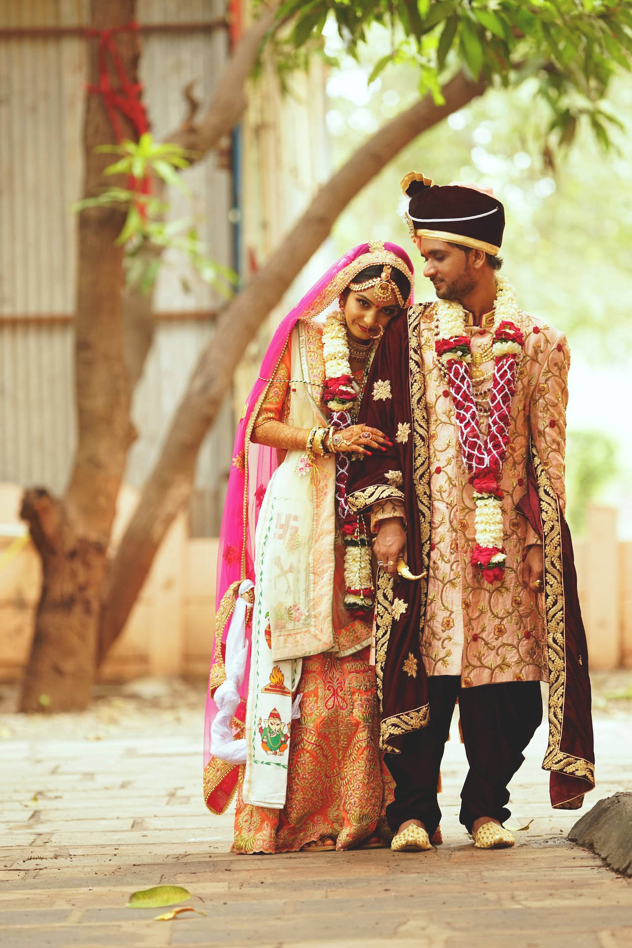 Man Woman Traditional Indian Wedding Costume