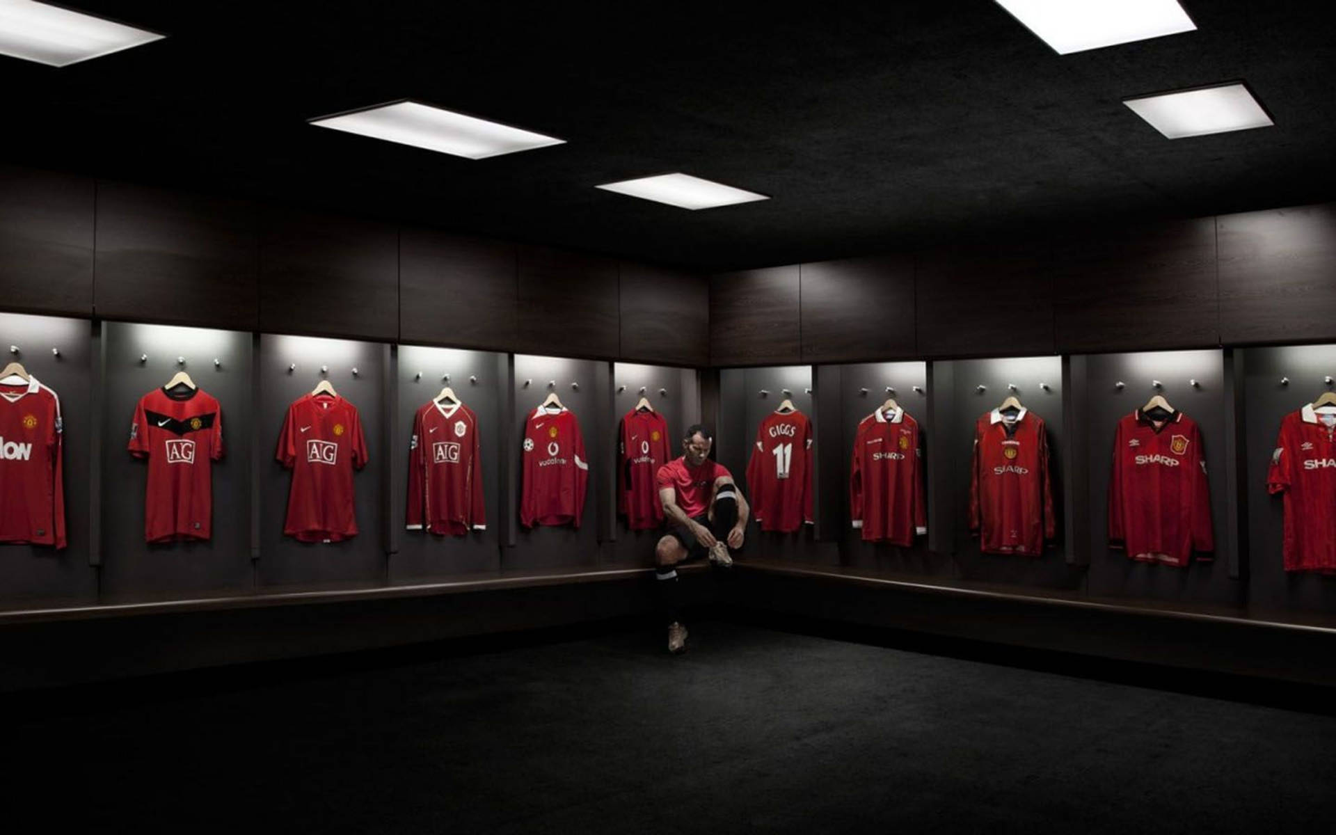 Manchester United Locker Room Background