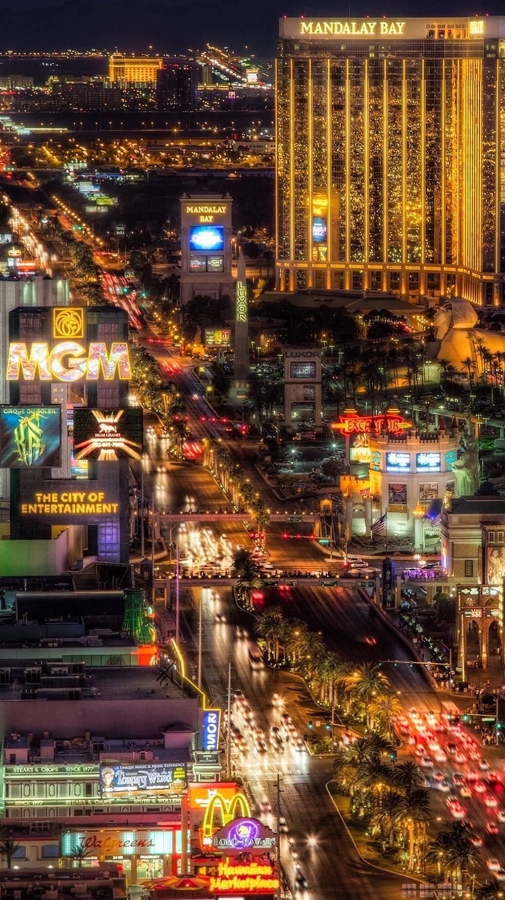 Mandalay Bay In Vegas Iphone Background