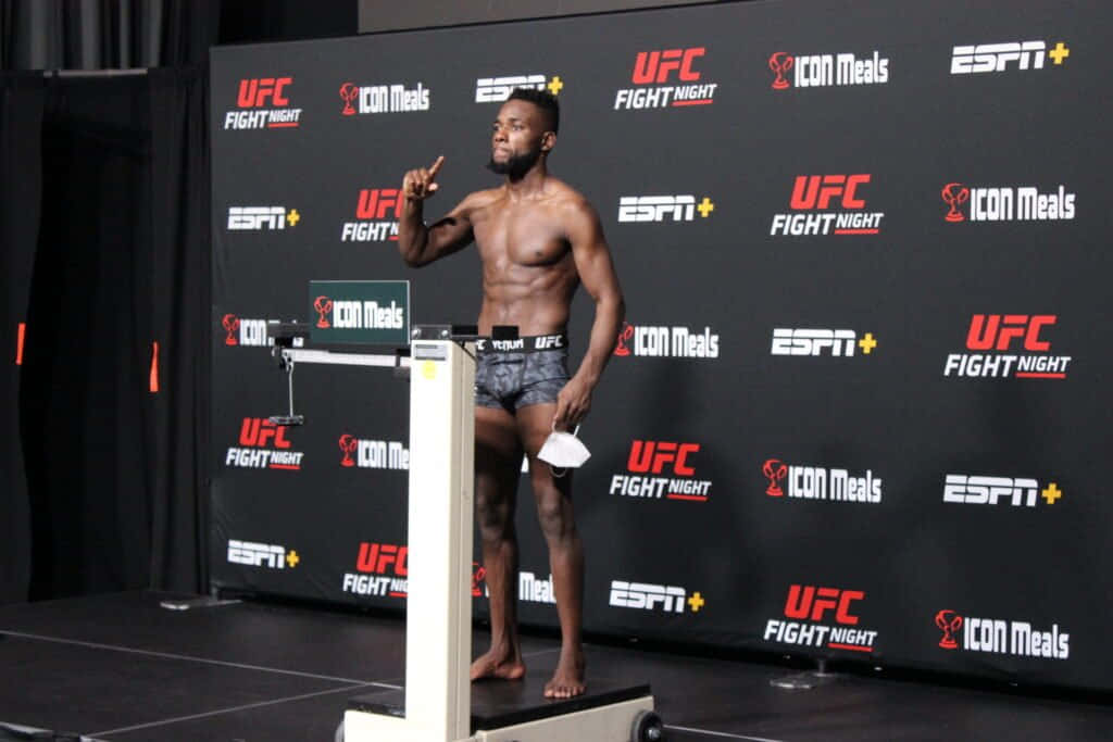 Manel Kape On The Platform