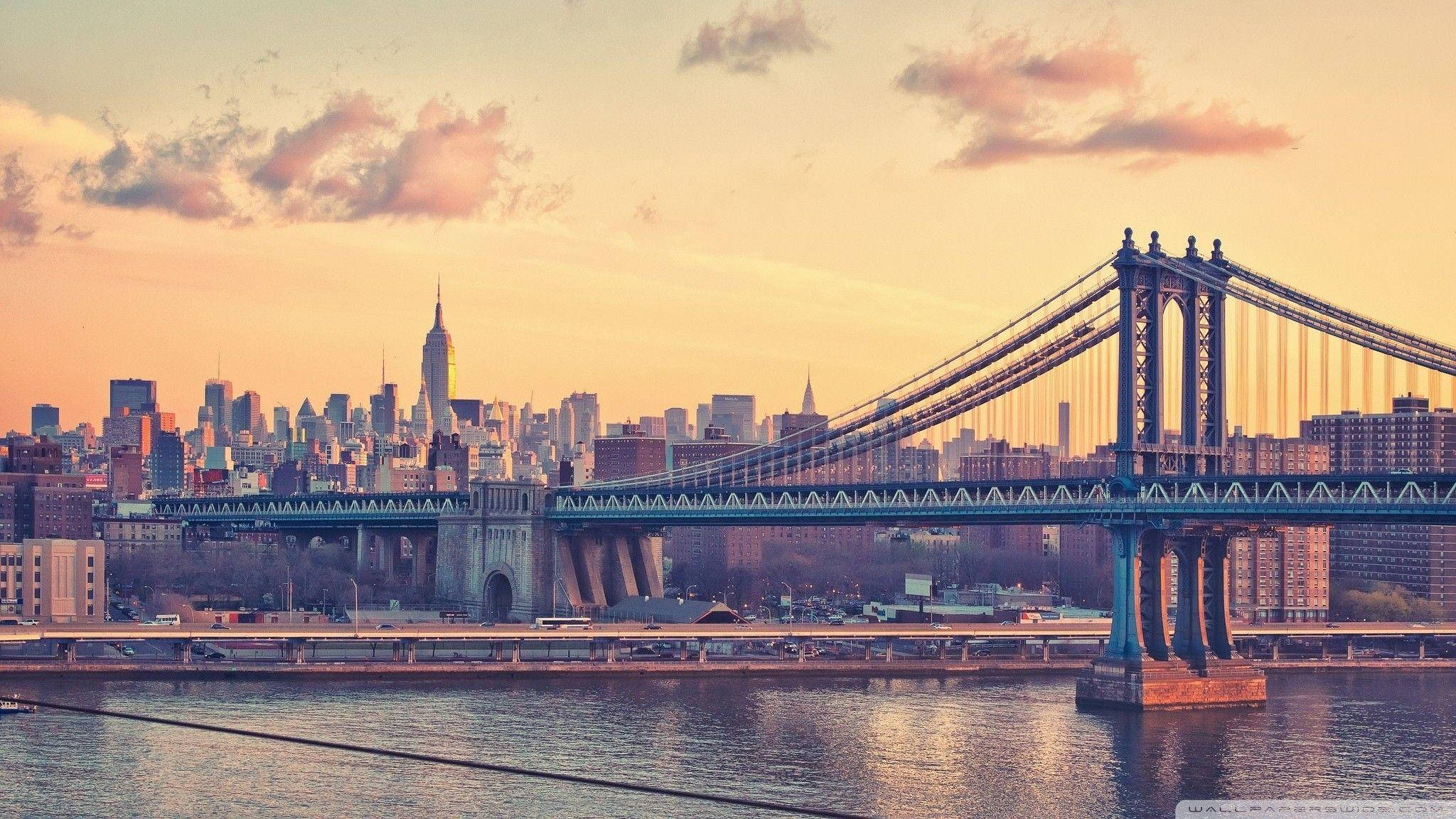 Manhattan Bridge For American City Background