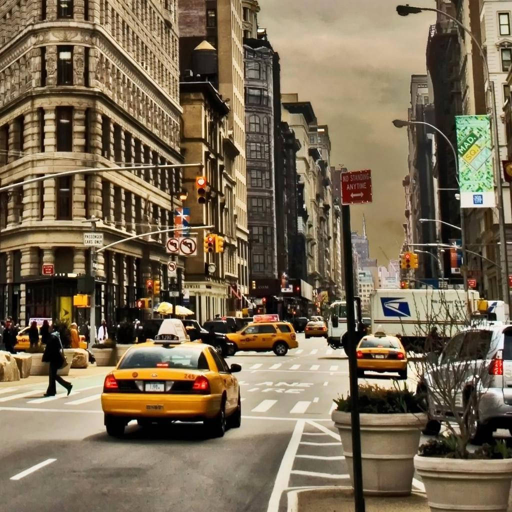 Manhattan Busy Streets Background