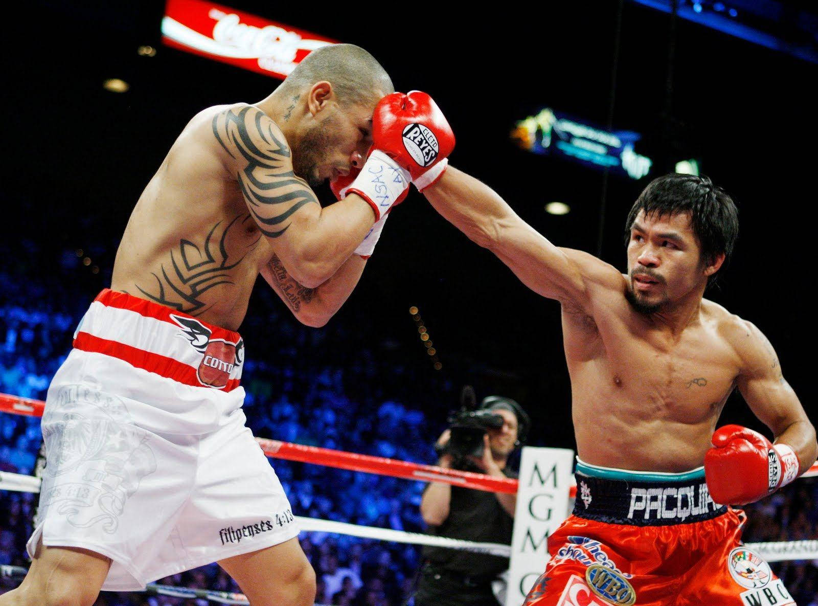 Manny Pacquiao Punches Miguel Cotto