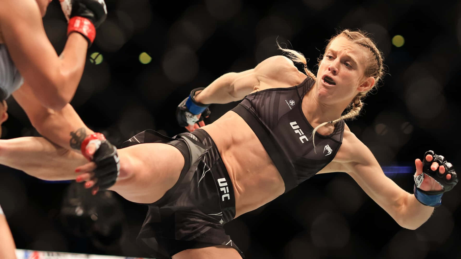 Manon Fiorot Stomach Kick Background