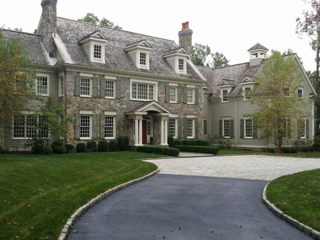 Mansion With Driveway In Greenwich Ct Background