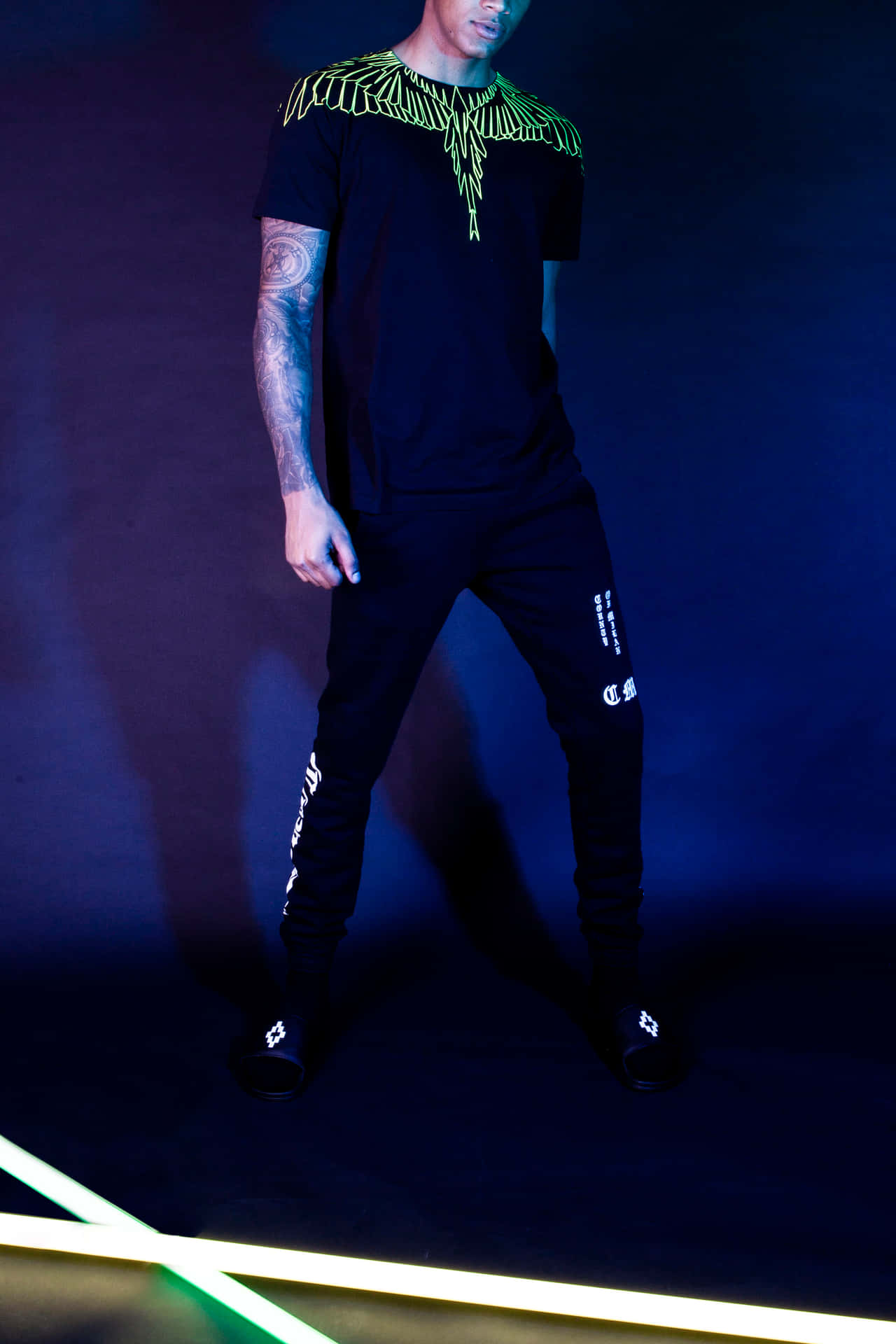 Marcelo Burlon Glow In The Dark Background