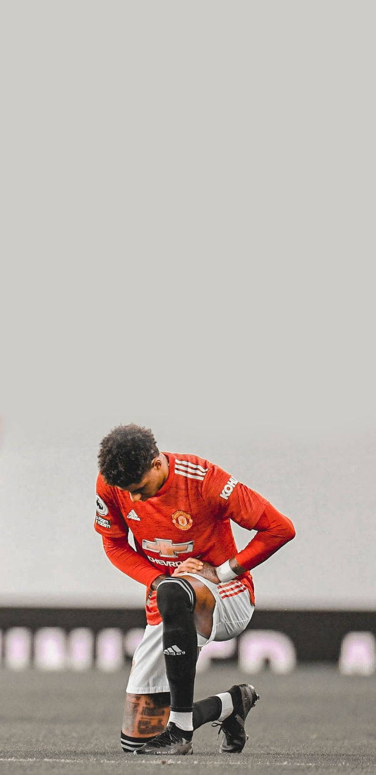 Marcus Rashford Kneeling