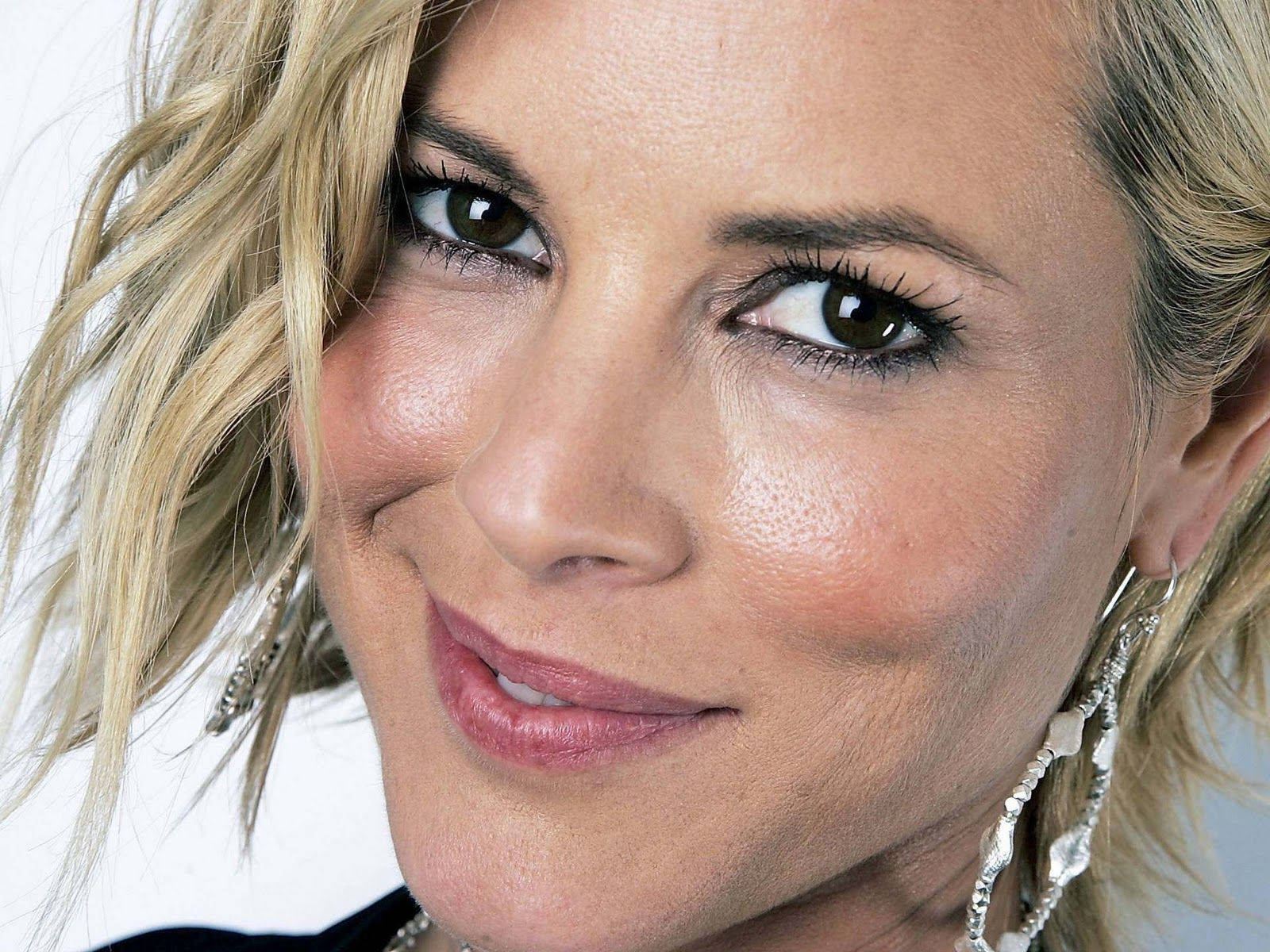 Maria Bello Sparkling Eyes