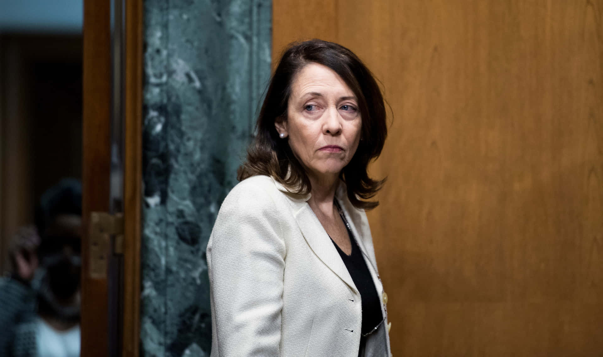 Maria Cantwell In Congressional Session Background