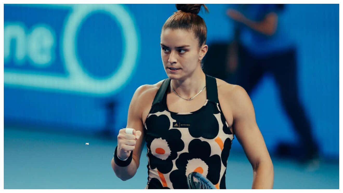 Maria Sakkari - Concentration In The Court