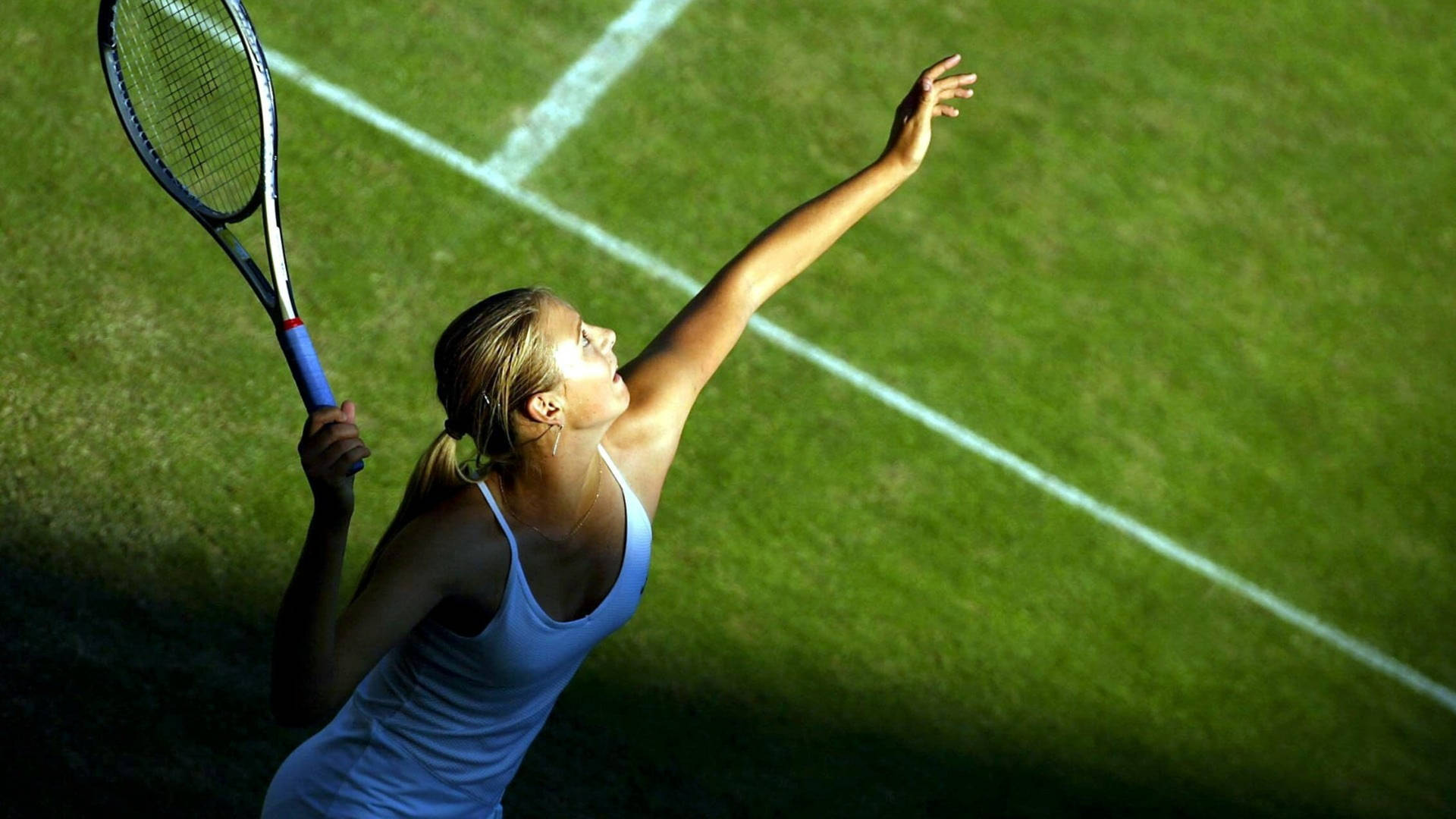 Maria Sharapova Fierce Tennis Action Background