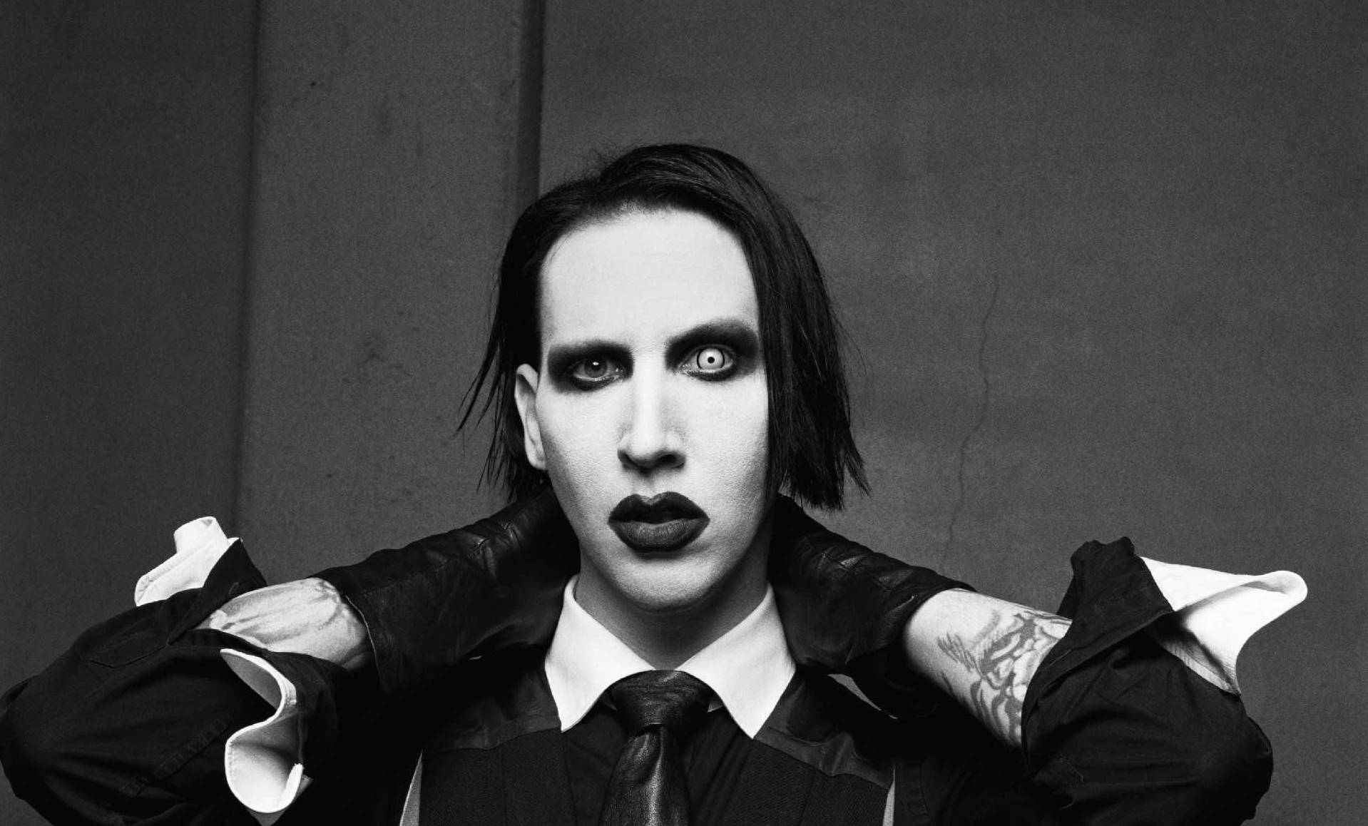 Marilyn Manson Intense Stage Performance