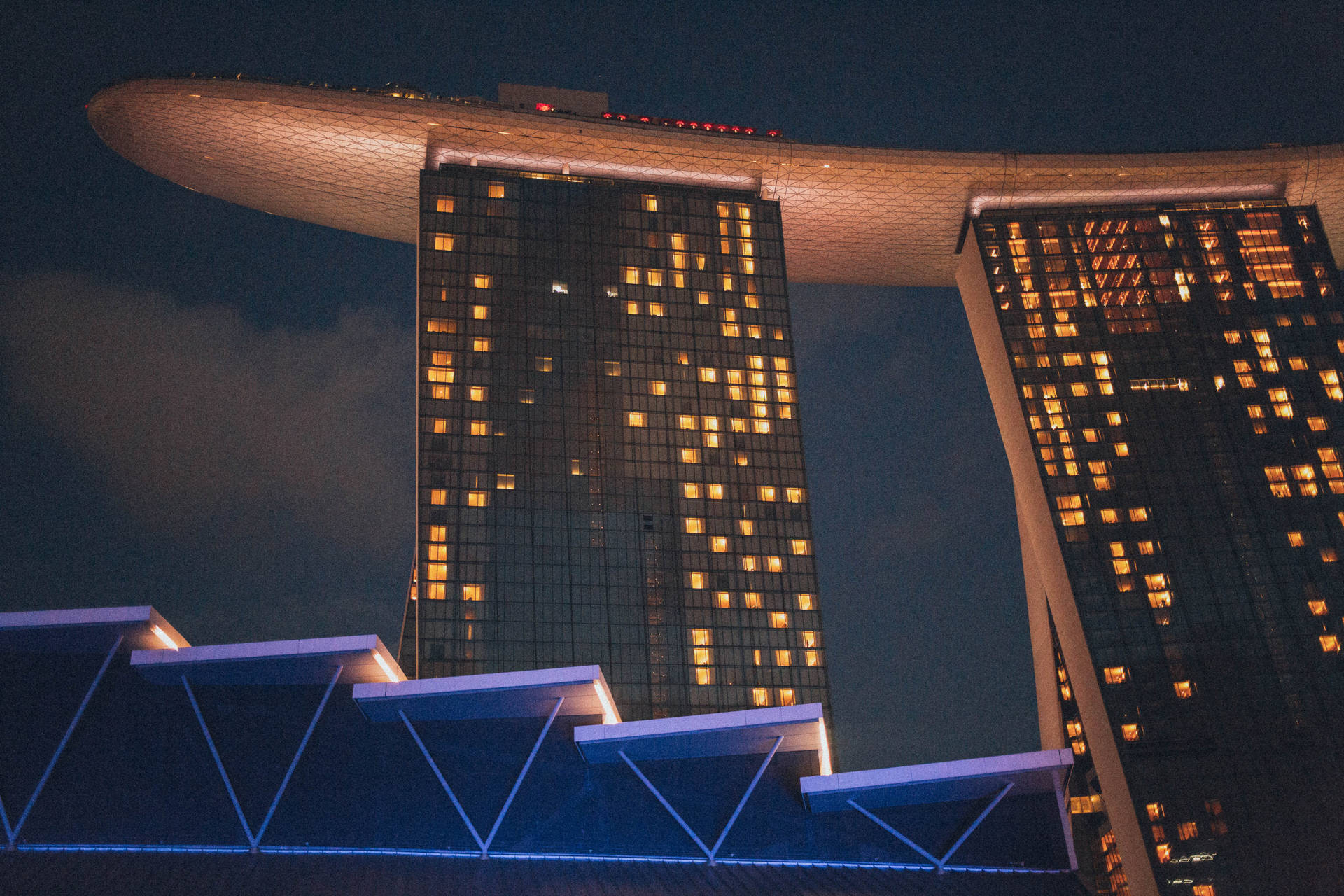 Marina Bay Sands Two Towers Night Background