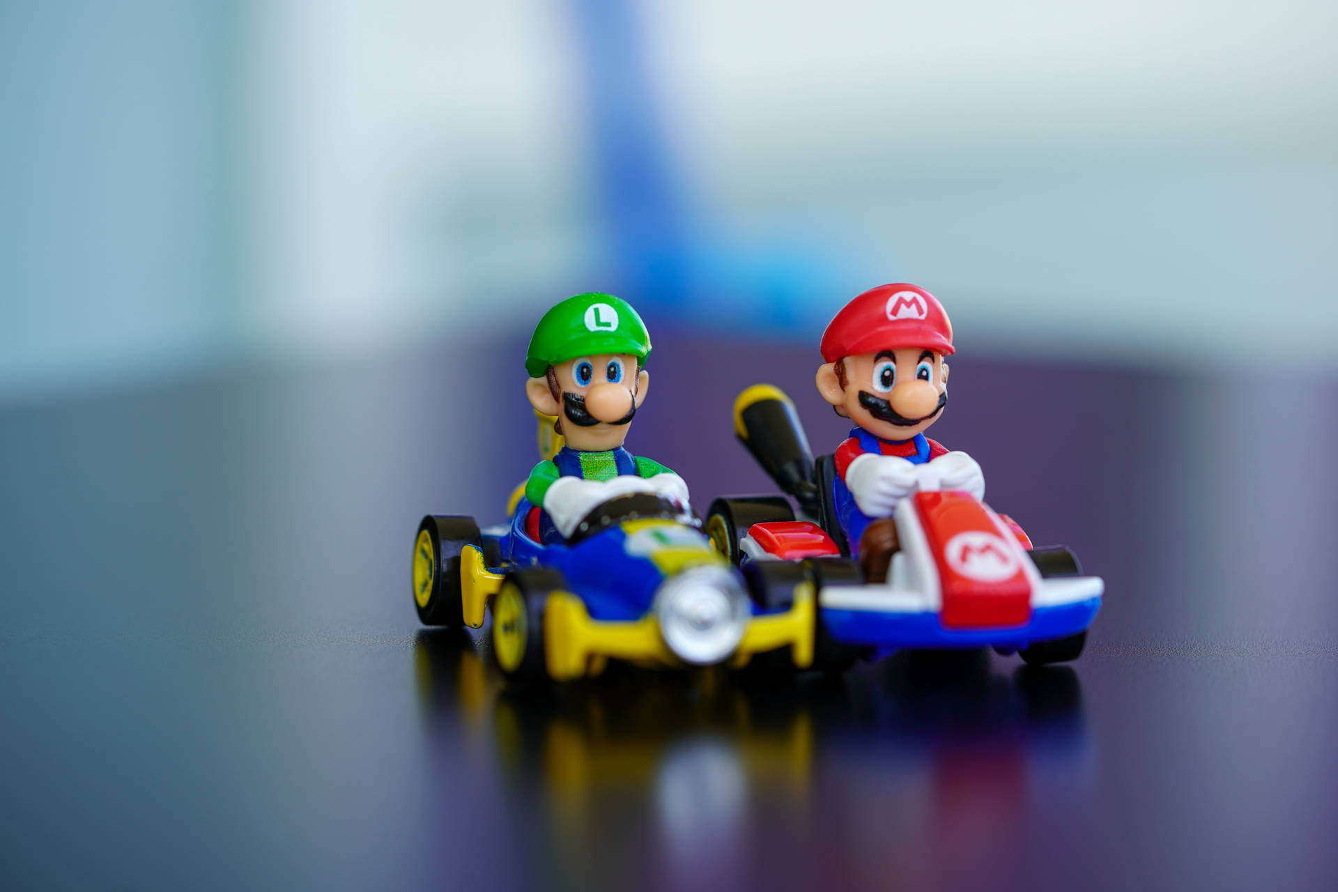 Mario Kart Luigi Cars Background