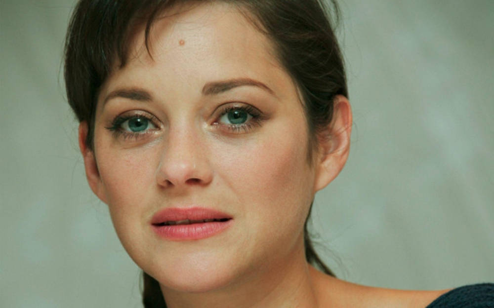 Marion Cotillard With Bangs