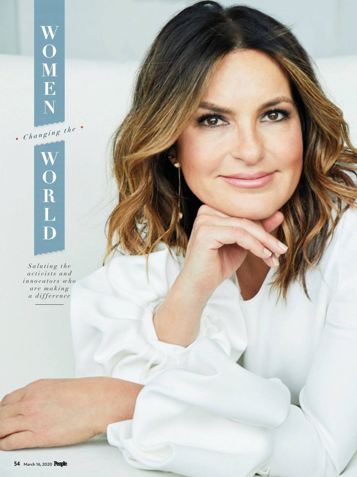 Mariska Hargitay People Magazine Celebrity Background