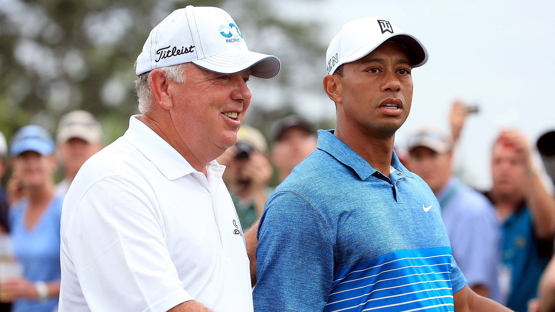 Mark O'meara With Legendary Tiger Woods Background