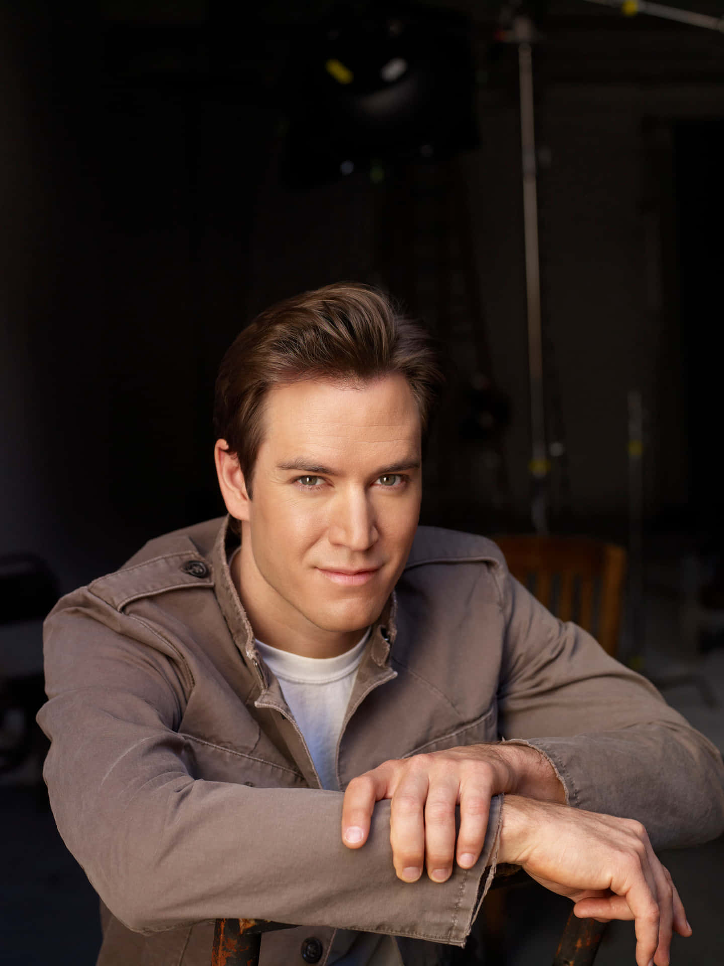 Mark-paul Gosselaar Background
