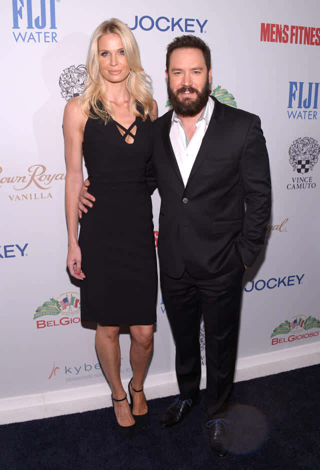 Mark-paul Gosselaar Background