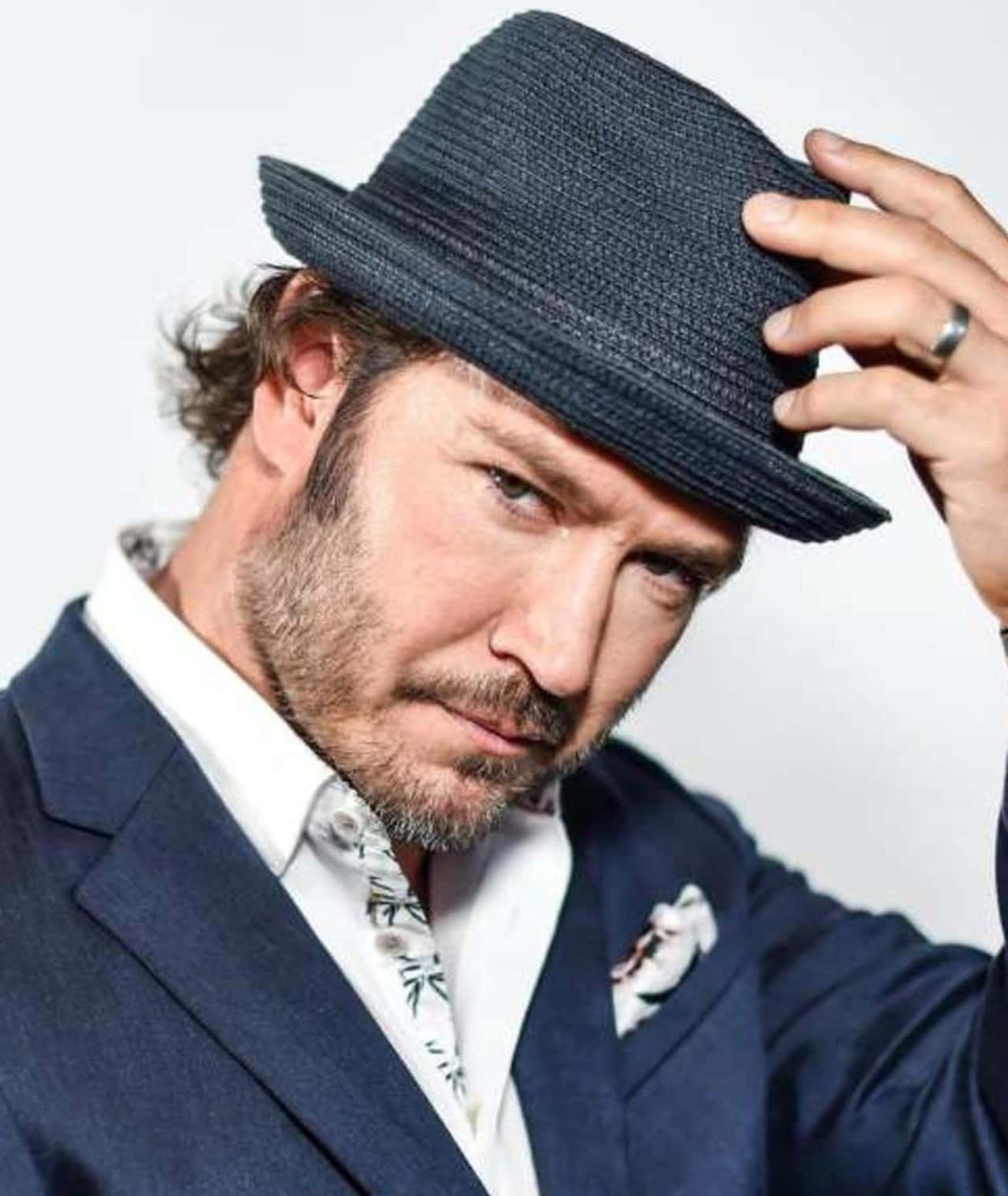 Mark-paul Gosselaar Background