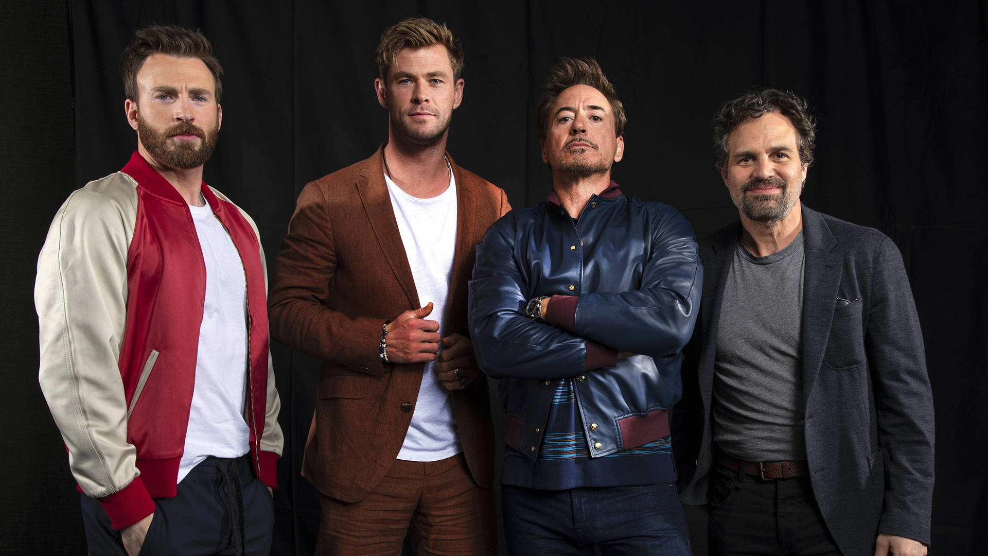 Mark Ruffalo And Avengers Cast Background