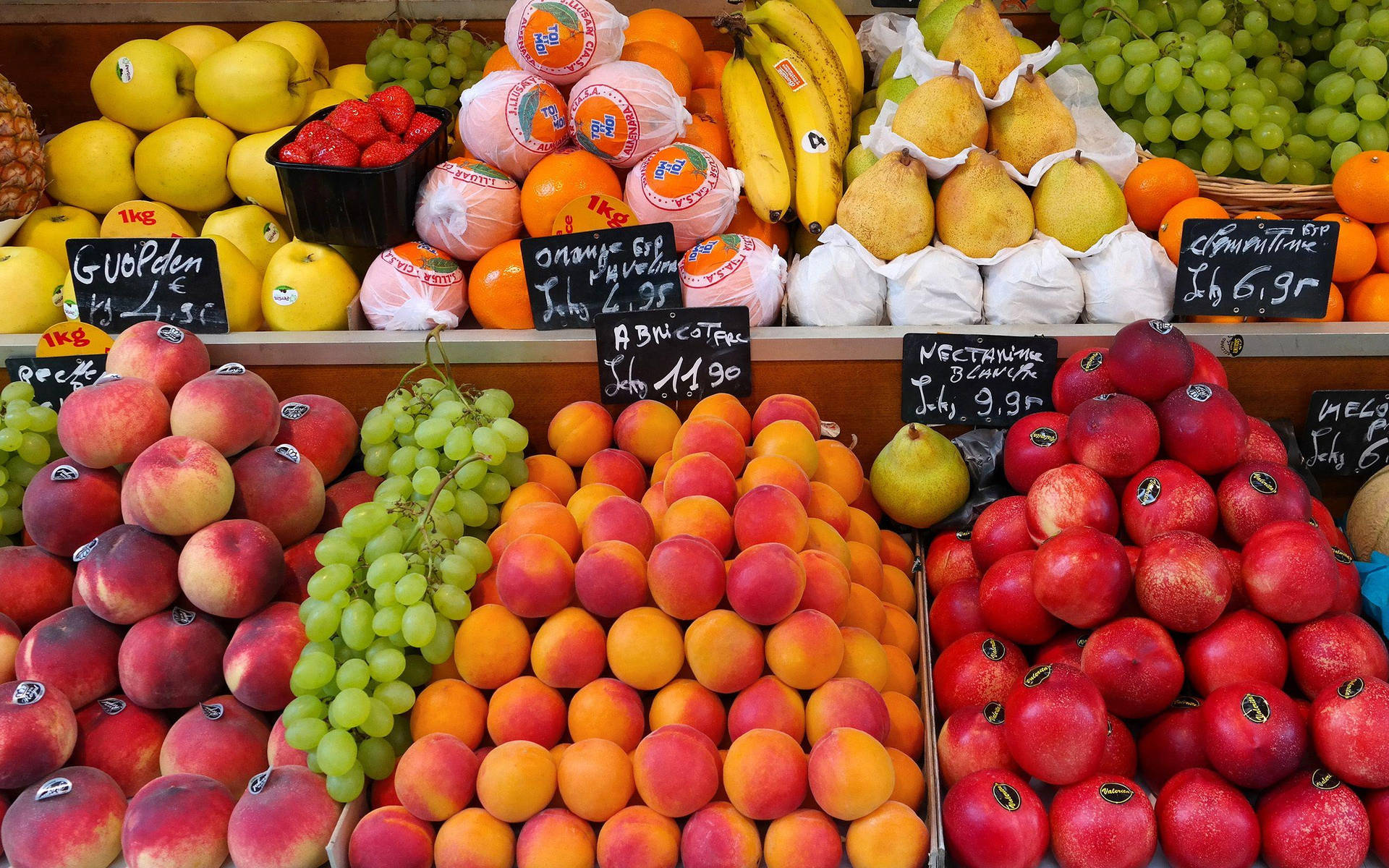 Market Colorful Fruits