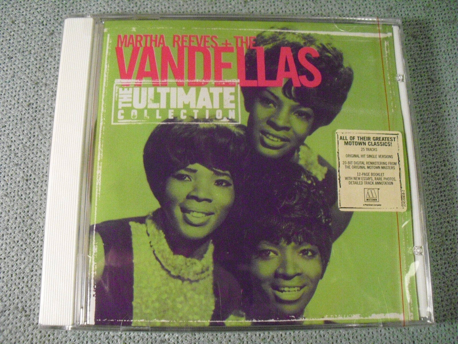 Martha And The Vandellas Ultimate Collection Background