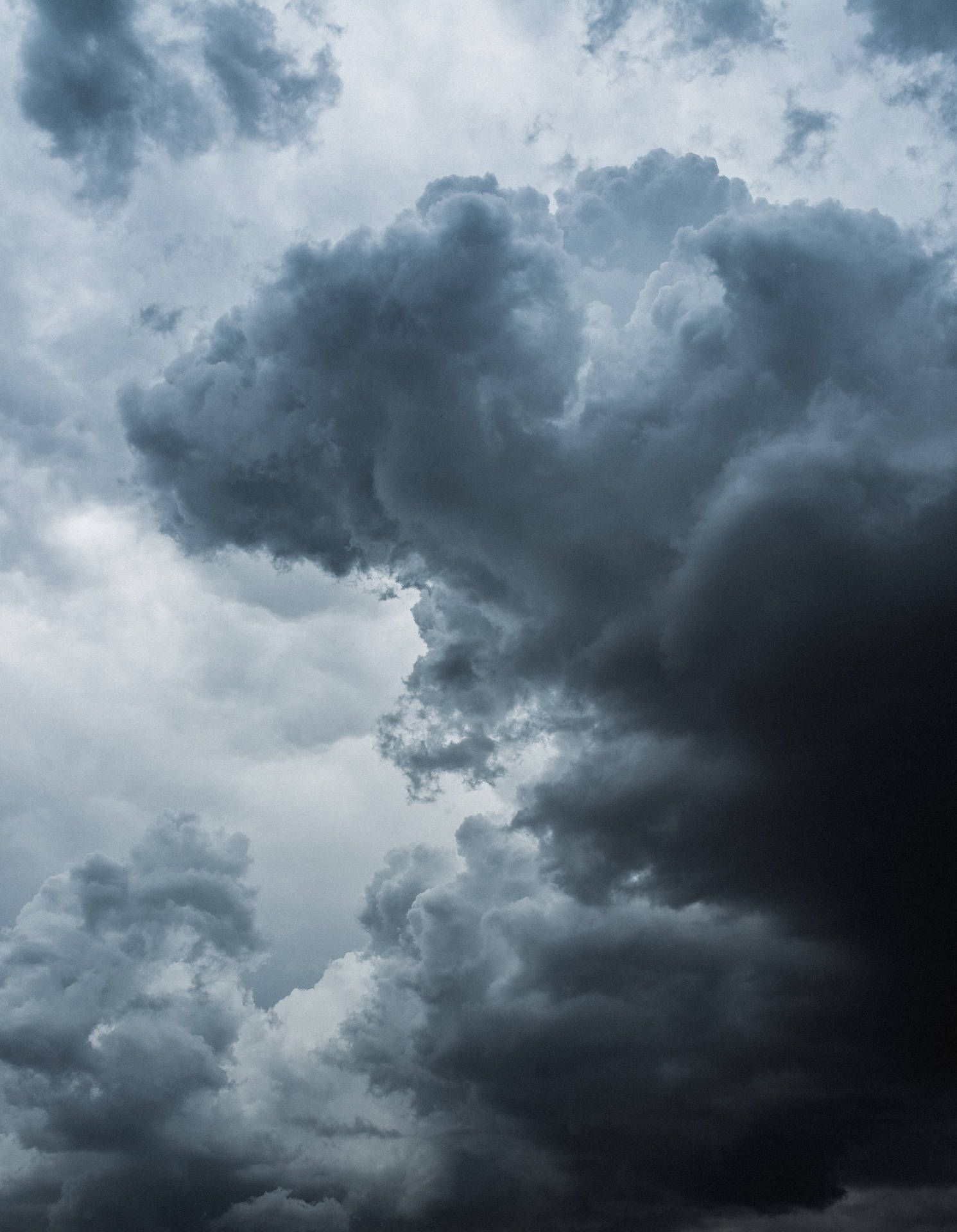 Marvelous Rainy Gray Cloudy Sky Background