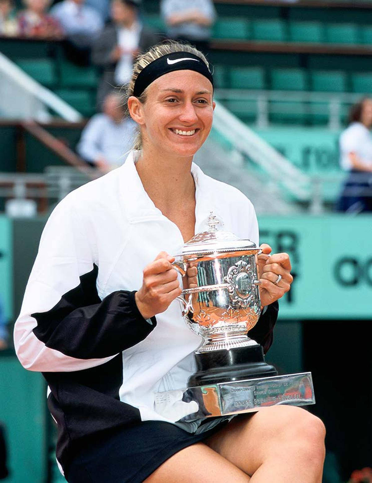 Mary Pierce Celebrates Victory At The French Open Background