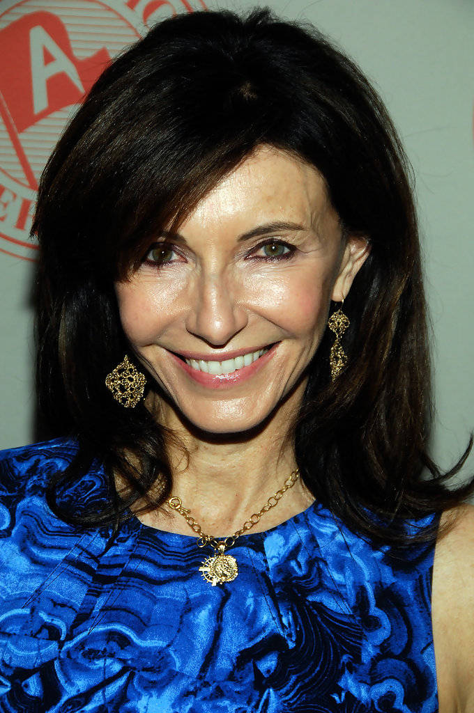 Mary Steenburgen Academy Award Winner Background