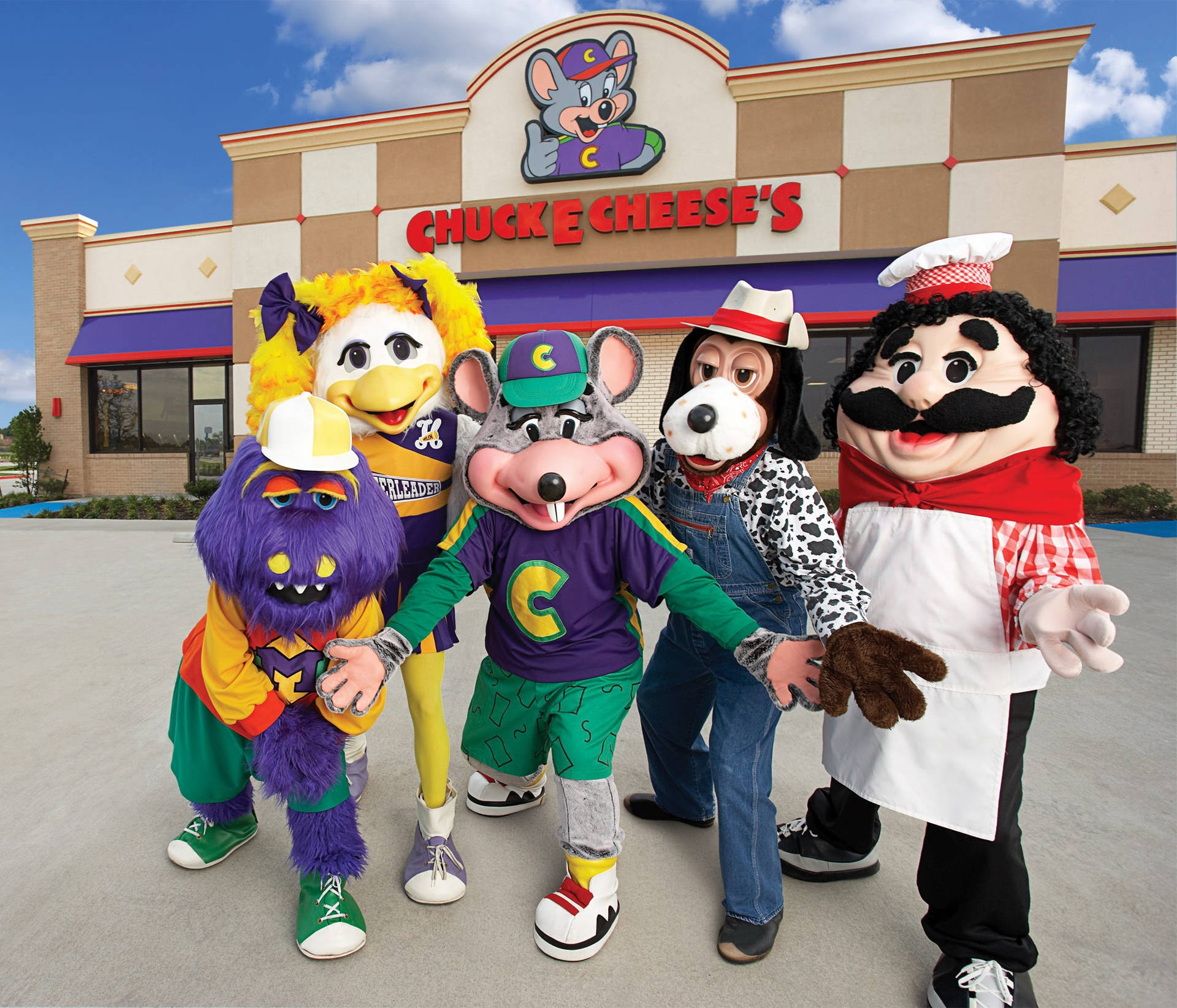 Mascots In Chuck E Cheese Restaurant