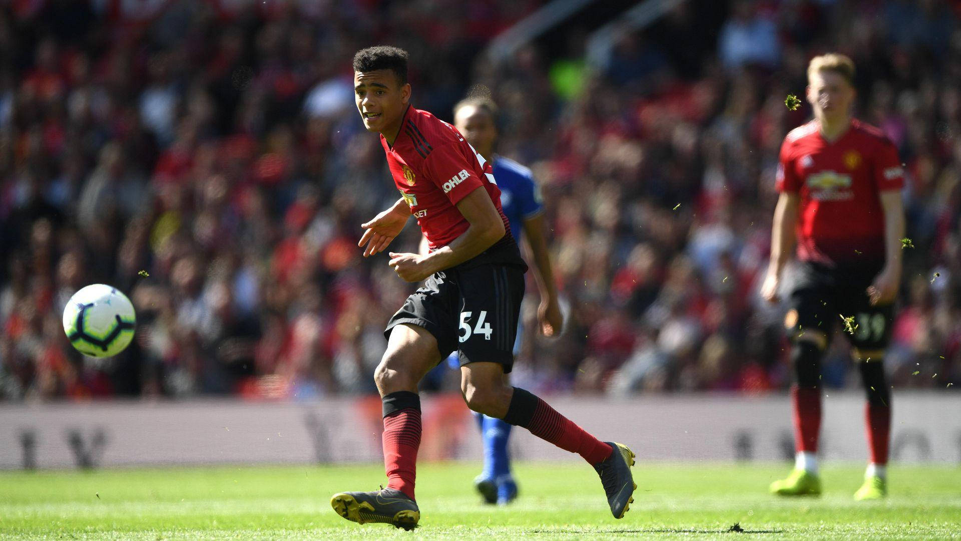 Mason Greenwood Chasing Background