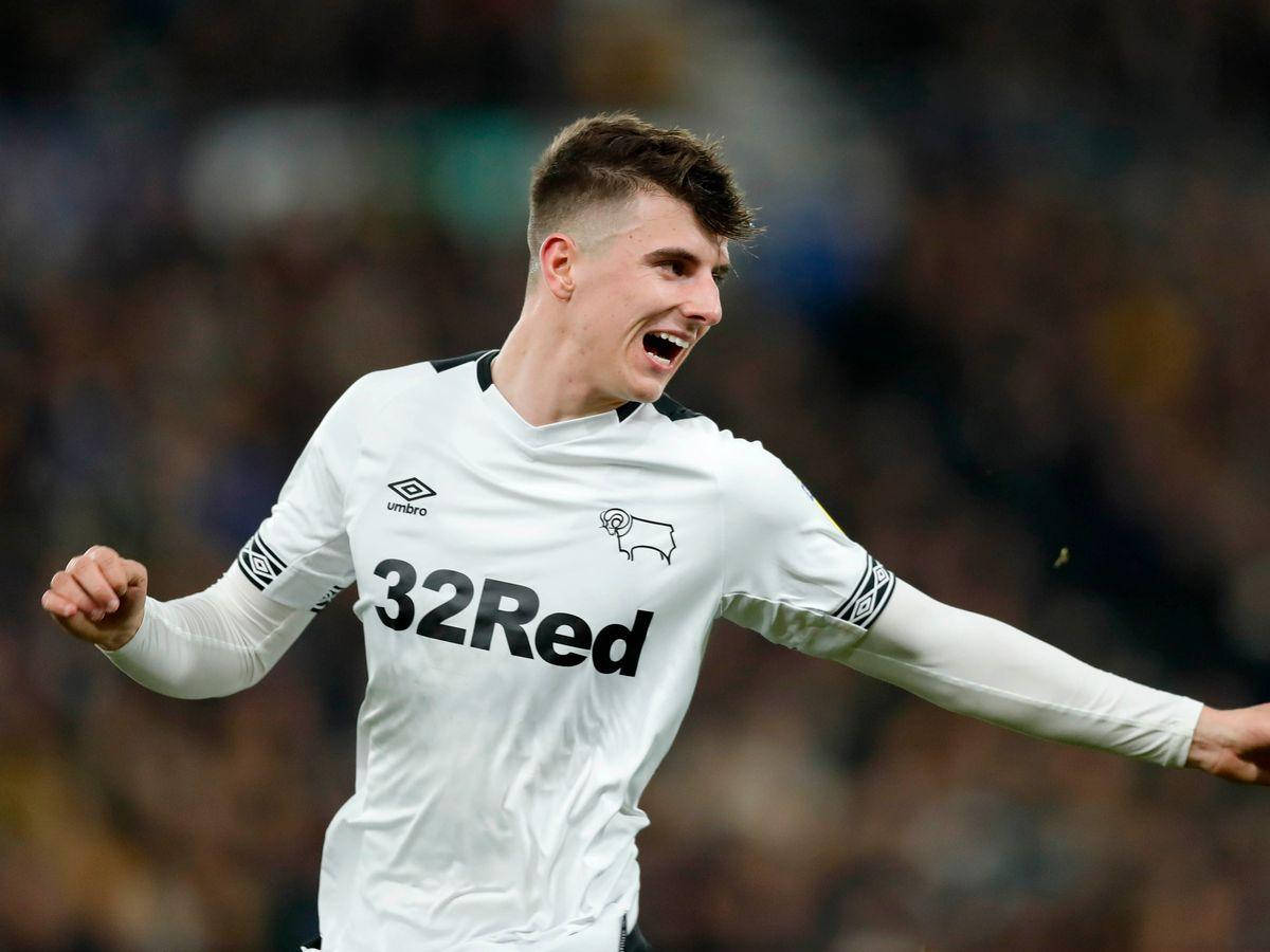 Mason Mount Candid Shot Background