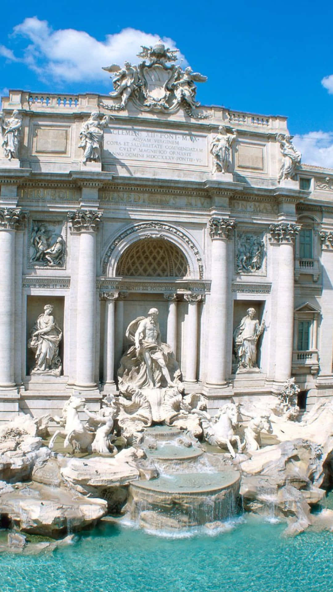 Massive Pillars Of The Trevi Fountain Background