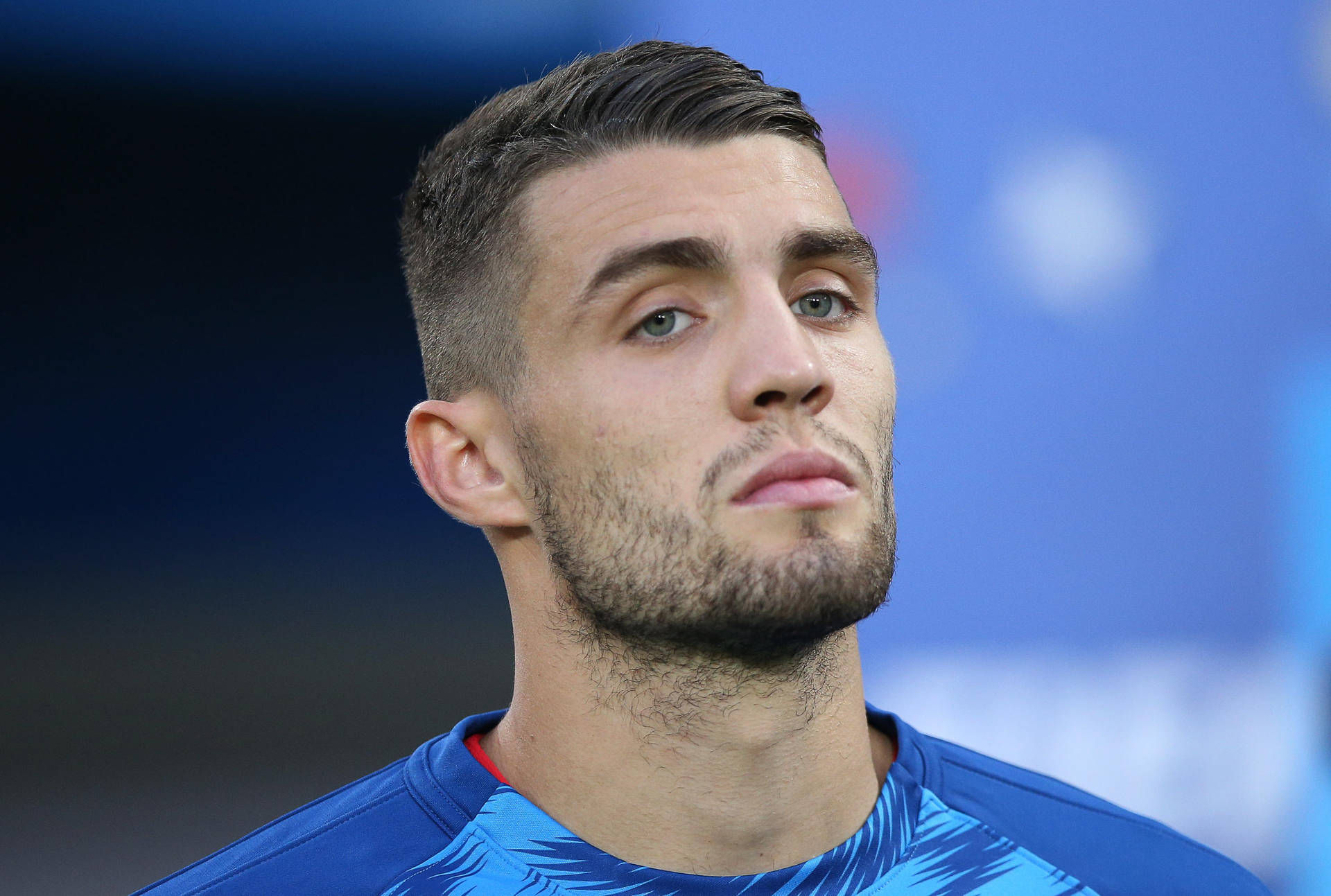 Mateo Kovacic Somber Background