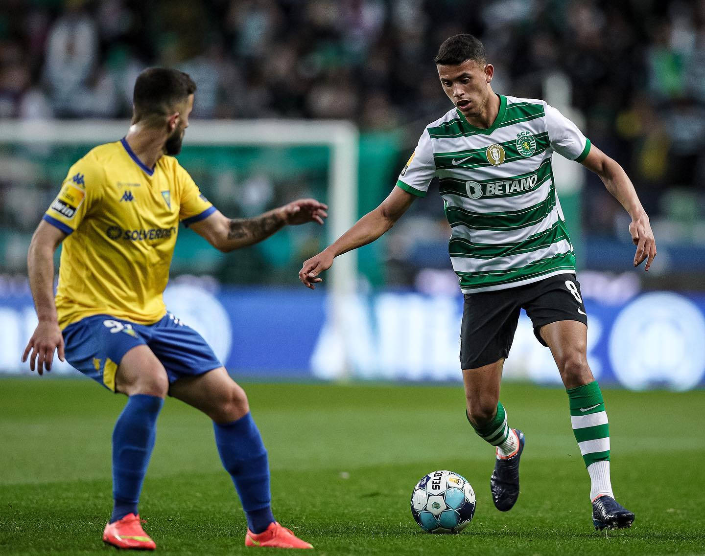 Matheus Nunes Beside An Opponent