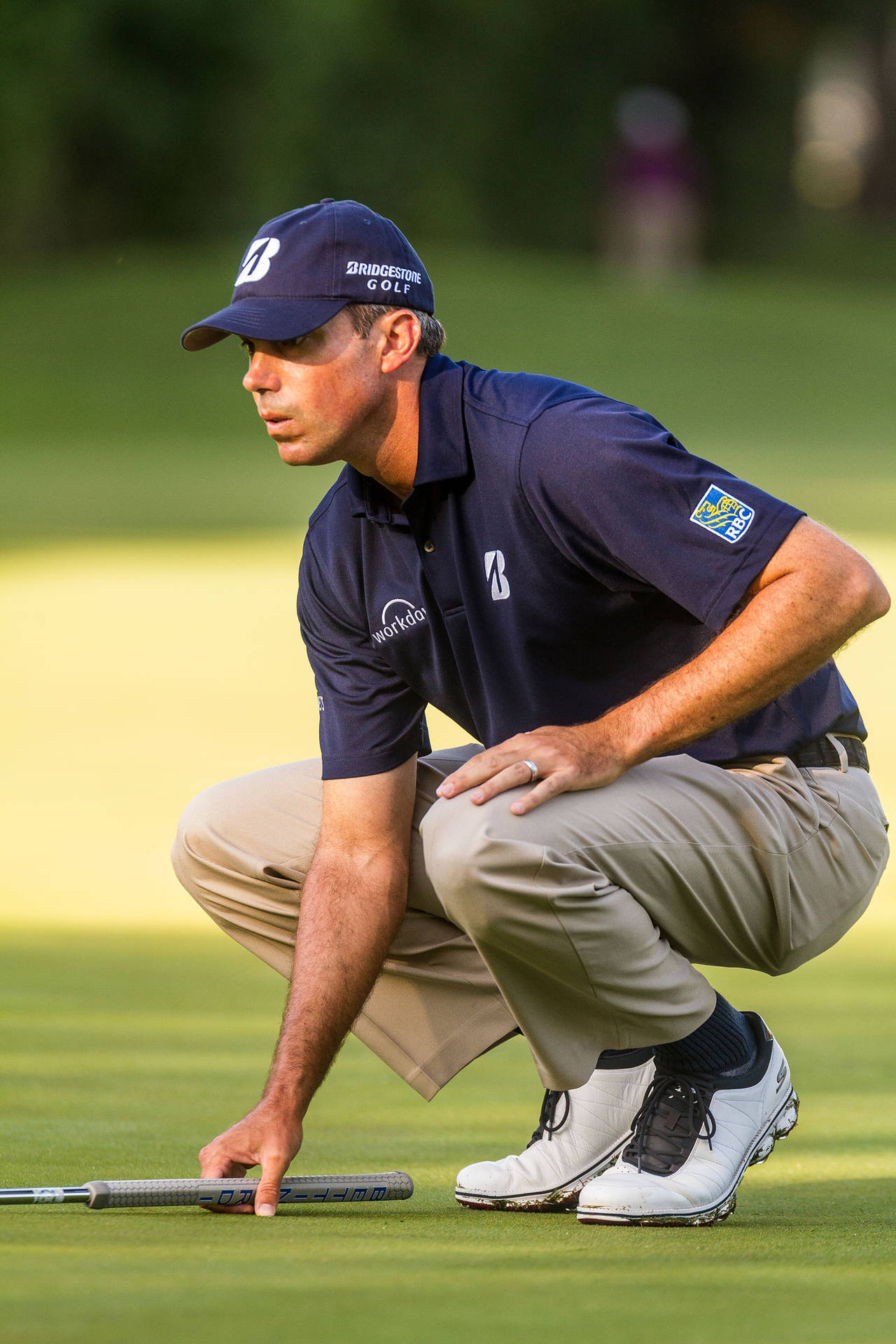 Matt Kuchar Crouch Position Background