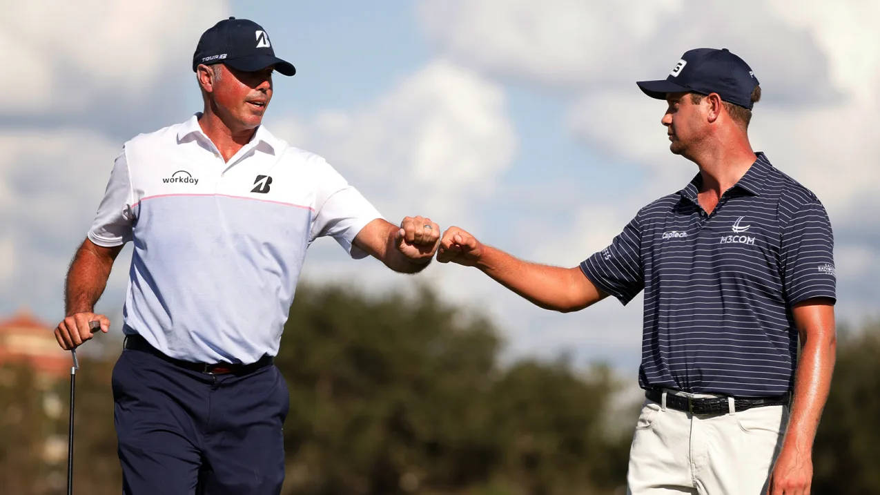 Matt Kuchar Harris English Fist Bump Background