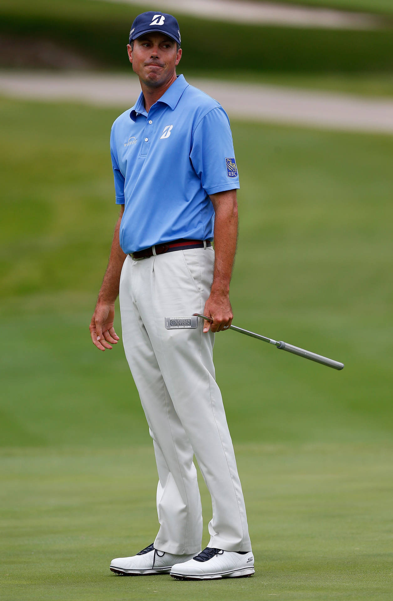 Matt Kuchar Standing Background